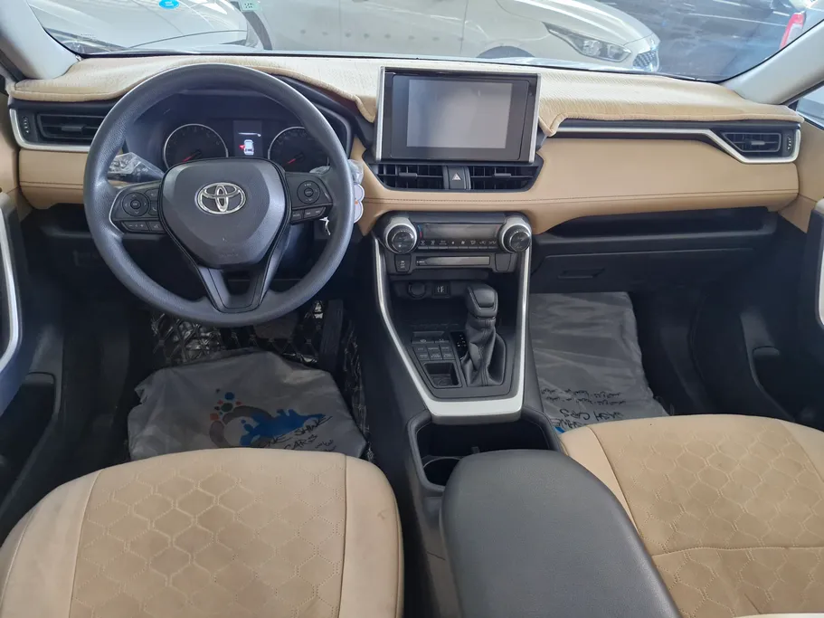 تويوتا راف فور XLE 2023 