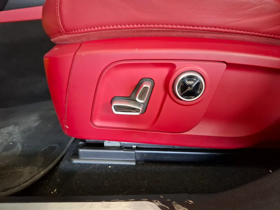 2022 Maserati Levante  