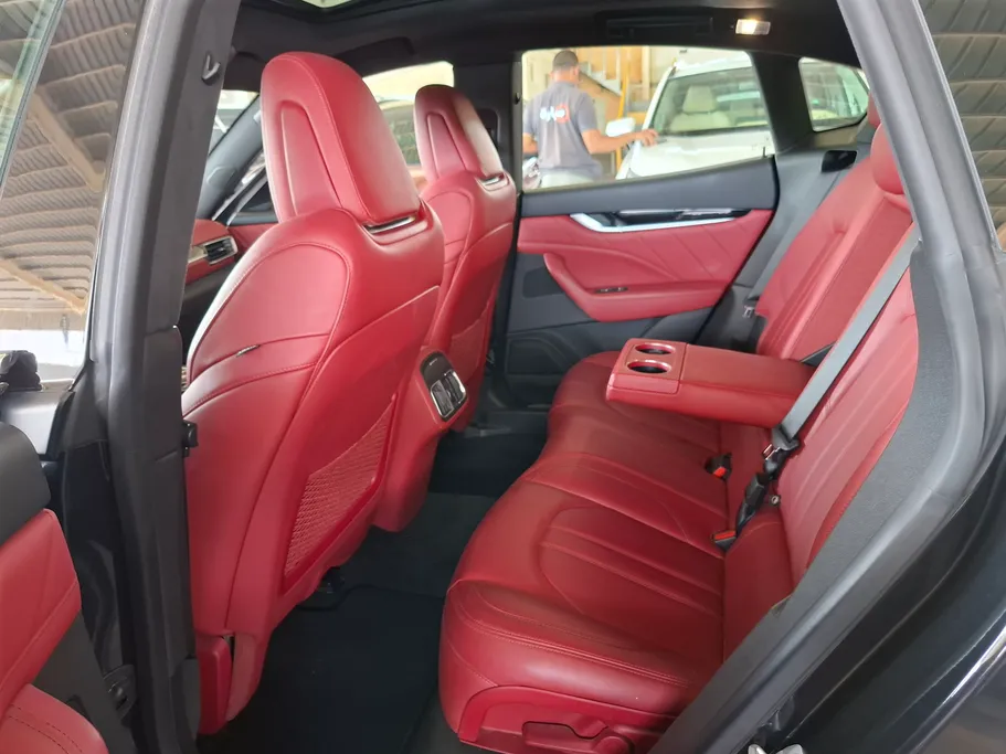 2022 Maserati Levante  