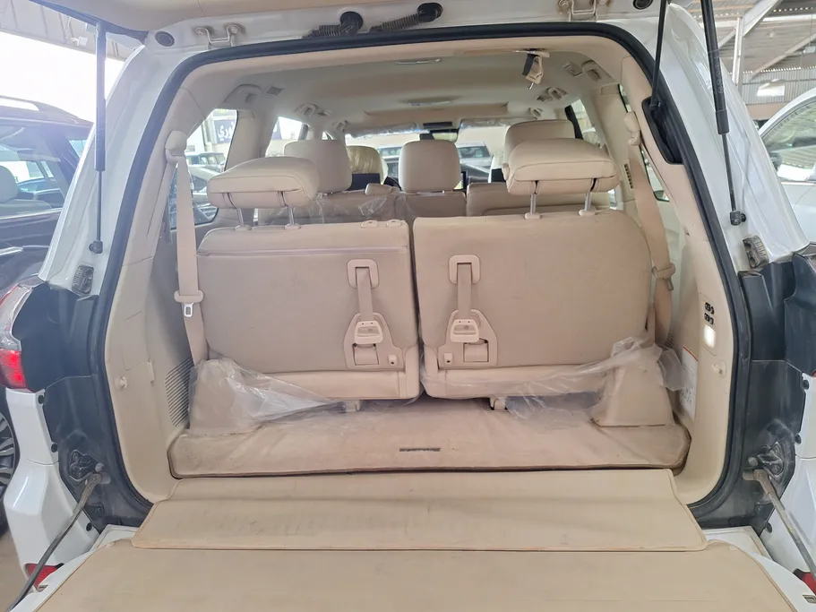 لكزس LX 570 S 2021 