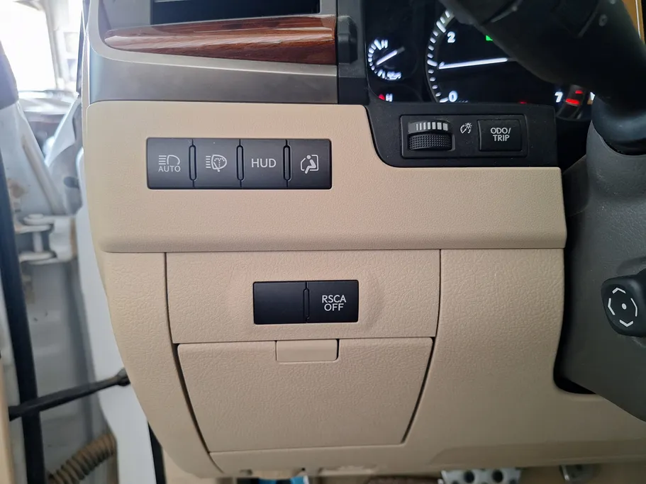 لكزس LX 570 S 2021 