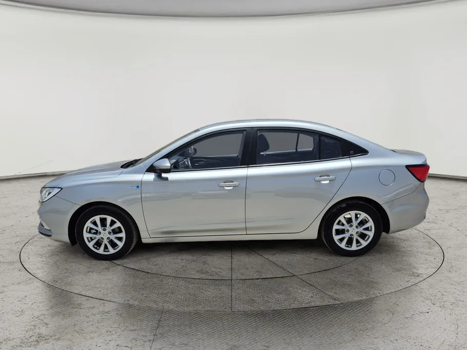 2025 MG 5 STD 
