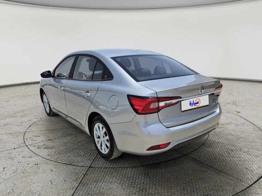 2025 MG 5 STD 