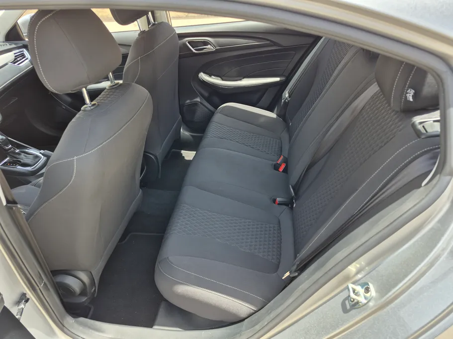 2025 MG 5 STD 