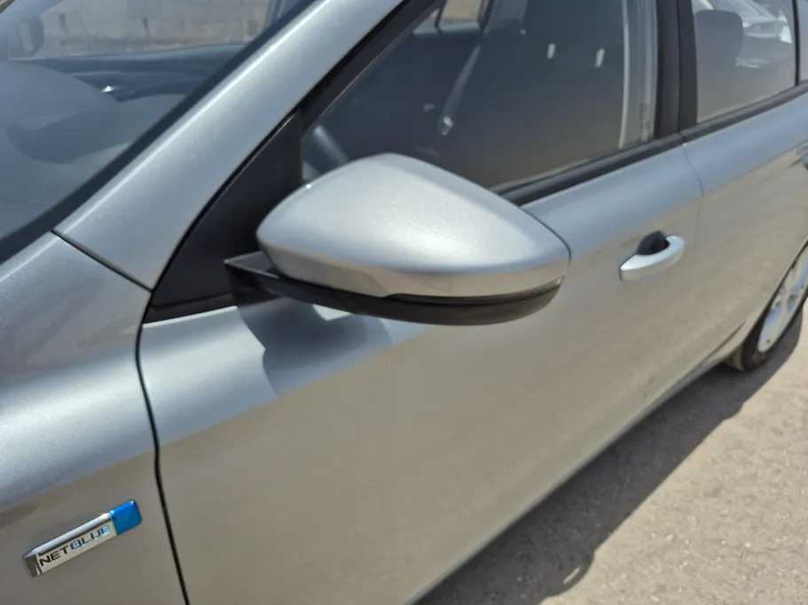 2025 MG 5 STD 