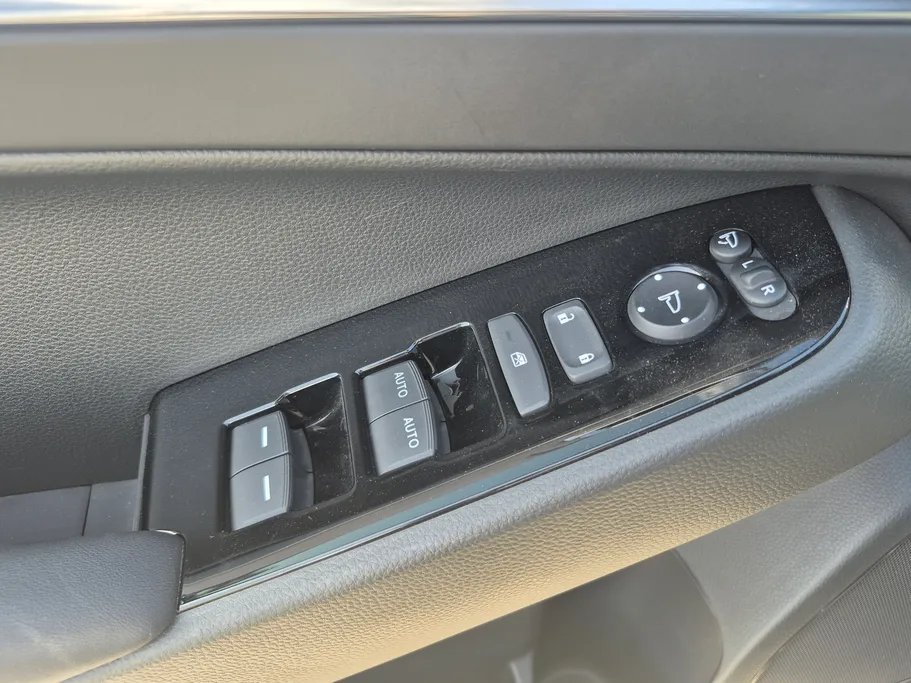 2024 Honda HR-V EX 