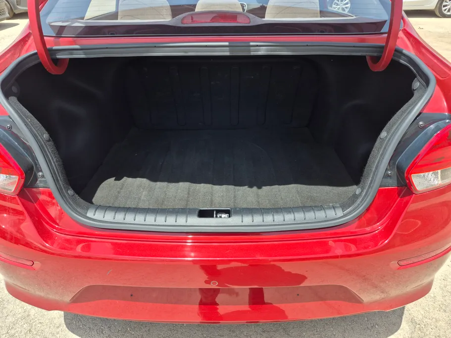 2024 Kia Pegas GL 