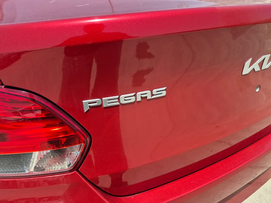 2024 Kia Pegas GL 