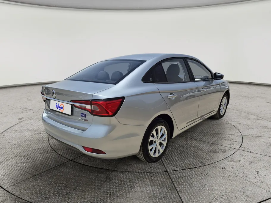 2025 MG 5 STD 