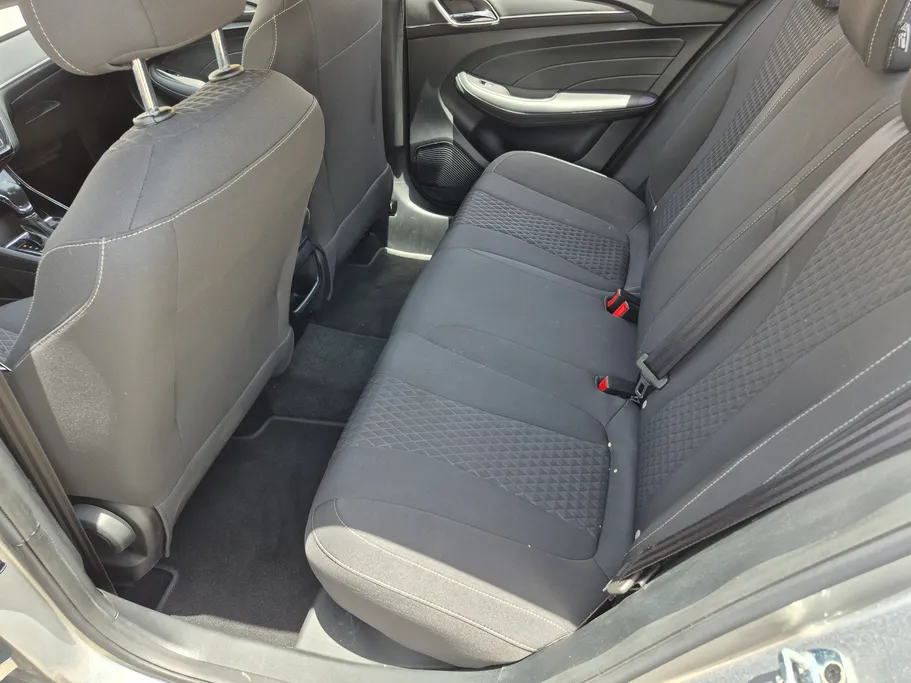 2025 MG 5 STD 