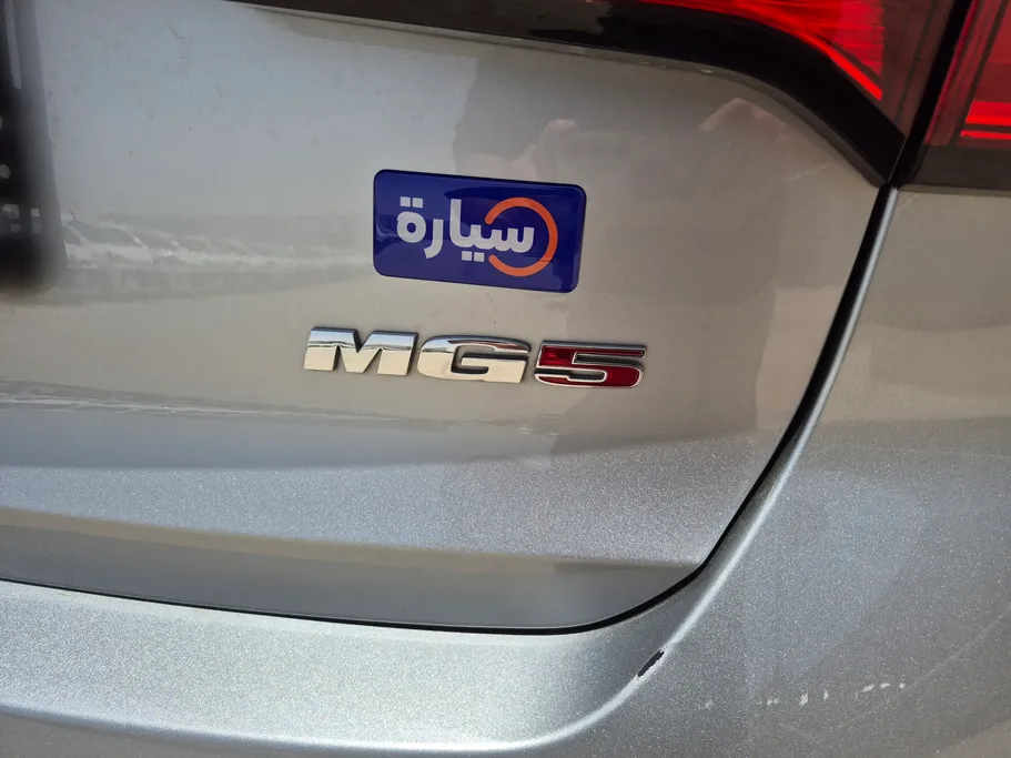 2025 MG 5 STD 