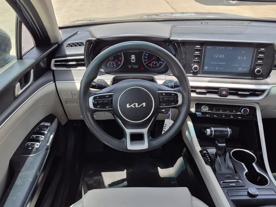 2023 Kia K5 LX 