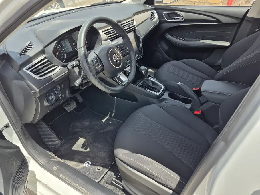 2025 MG 5 STD 