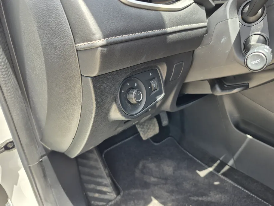 2025 MG 5 STD 