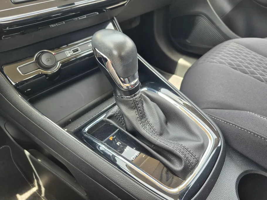 2025 MG 5 STD 