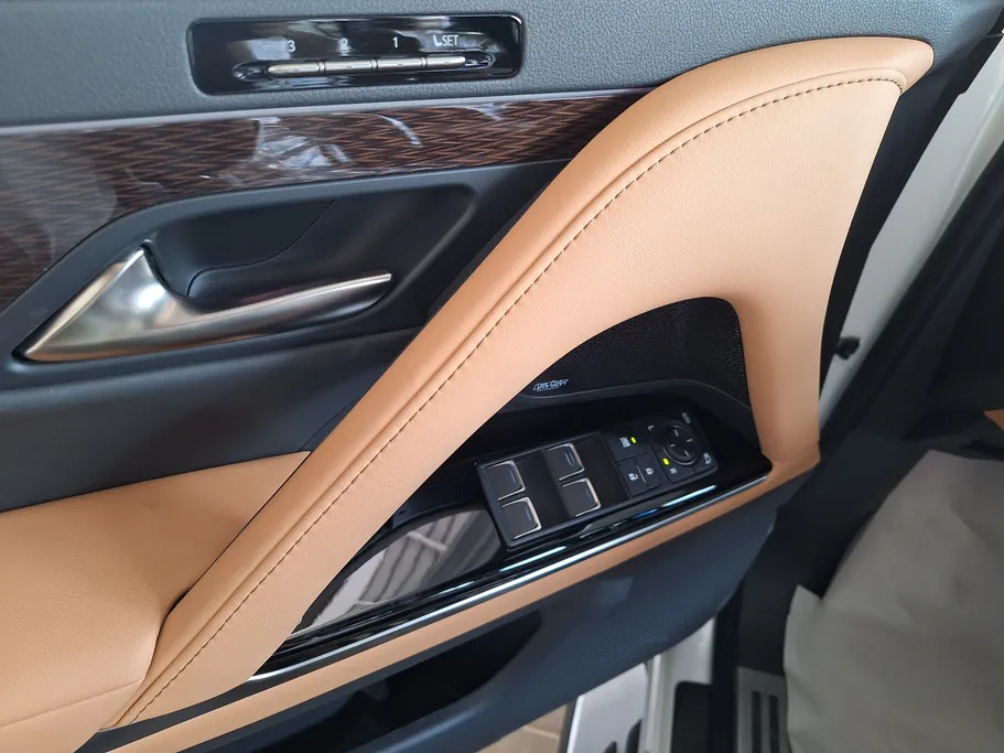 2026 Lexus LX 600 BB Elite 