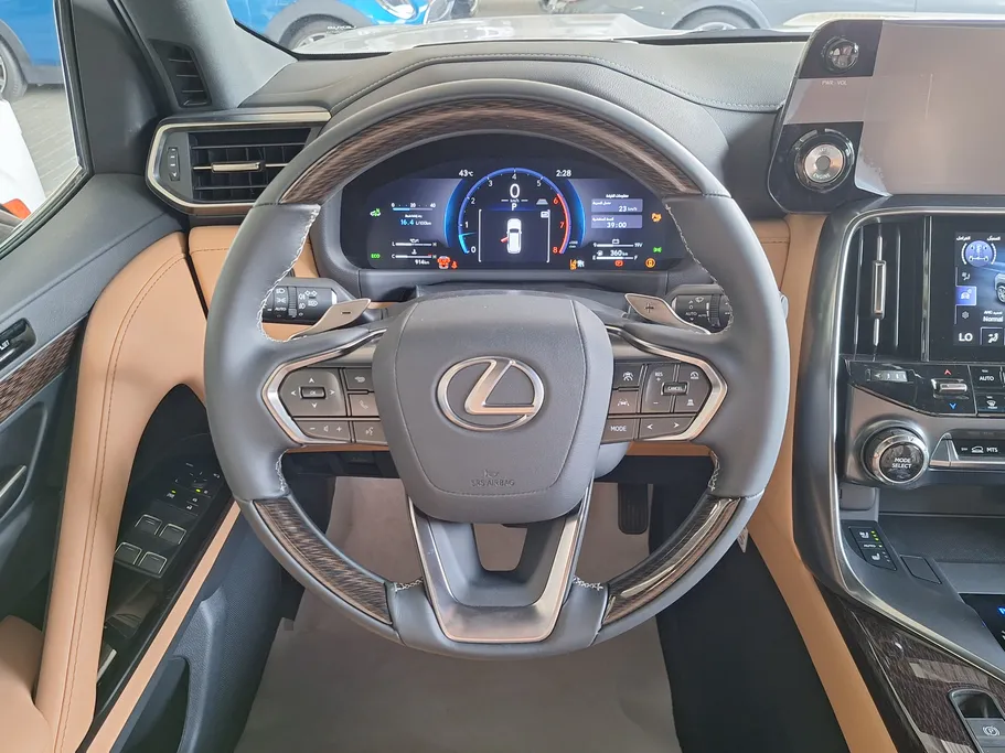 2026 Lexus LX 600 BB Elite 