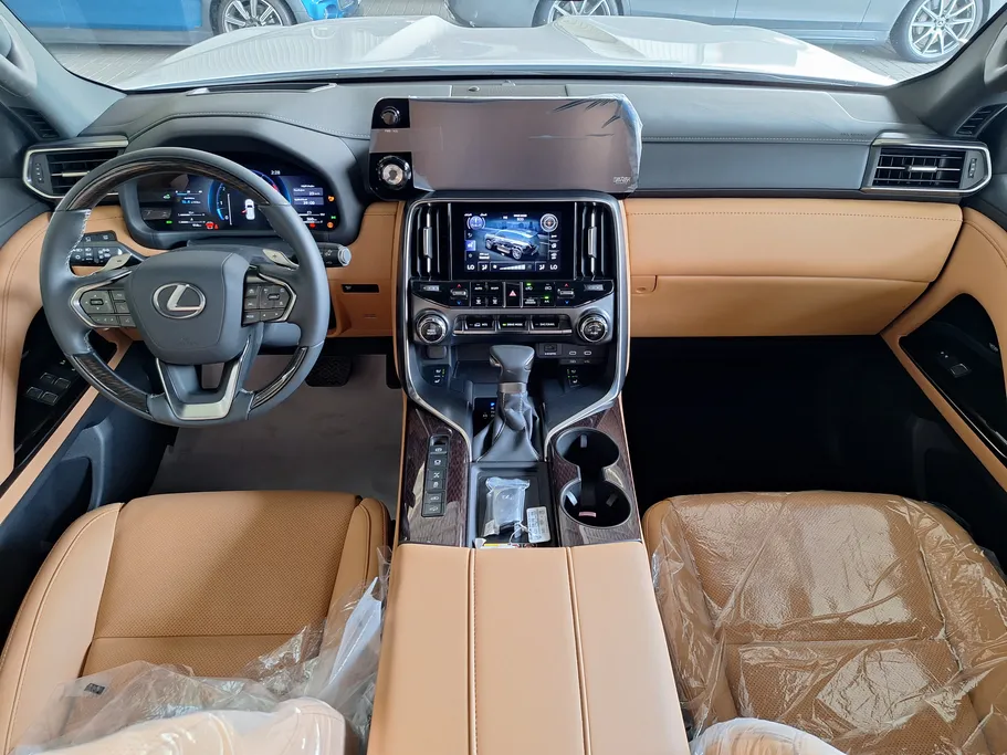 2026 Lexus LX 600 BB Elite 