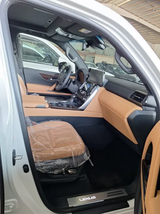 2026 Lexus LX 600 BB Elite 