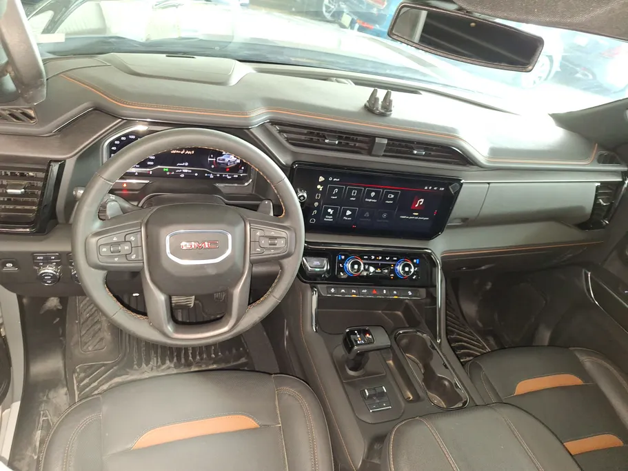 2024 GMC Sierra AT4 