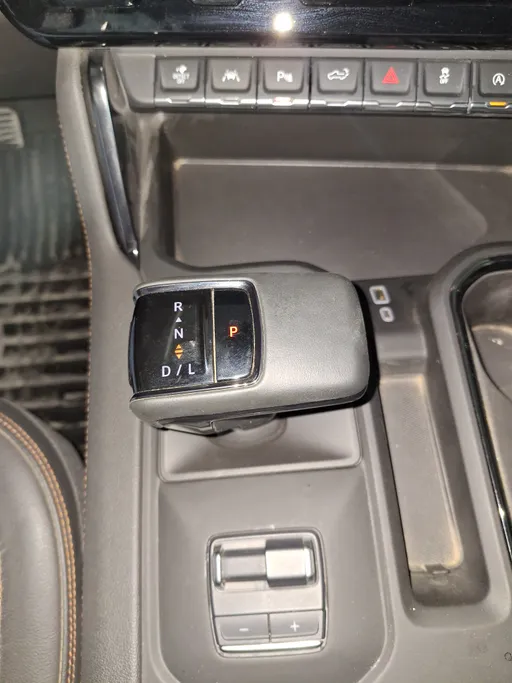 2024 GMC Sierra AT4 