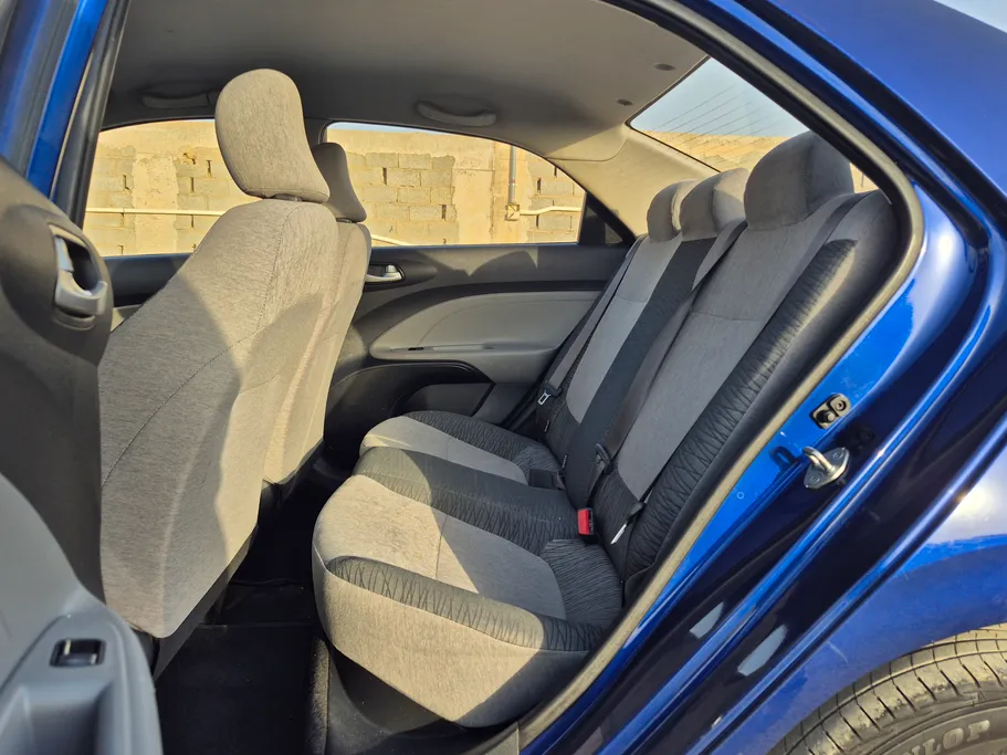 2024 Kia Pegas LX 