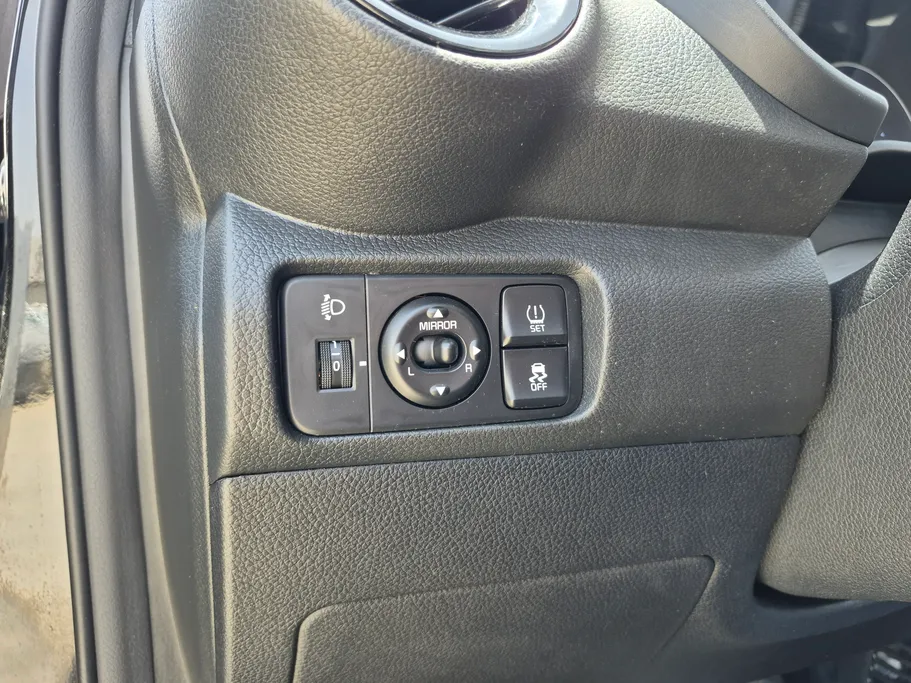 2024 Kia Pegas LX 