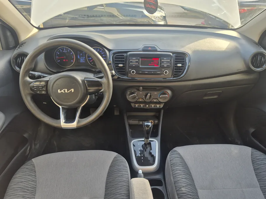 2024 Kia Pegas LX 