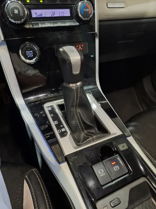2023 Toyota Veloz GLX 
