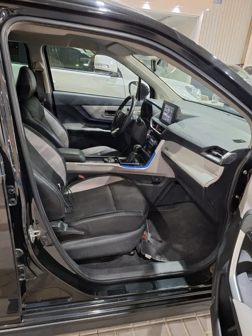 2023 Toyota Veloz GLX 