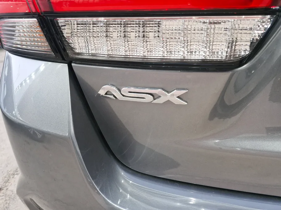 ميتسوبيشي ASX جي ال اكس-ال ال 2022 