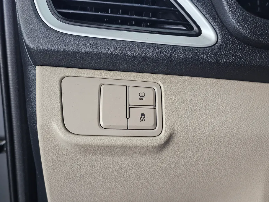 2023 Hyundai Accent Smart 