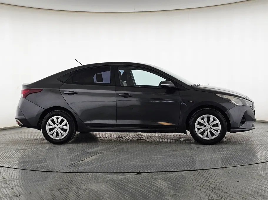 2023 Hyundai Accent Smart 