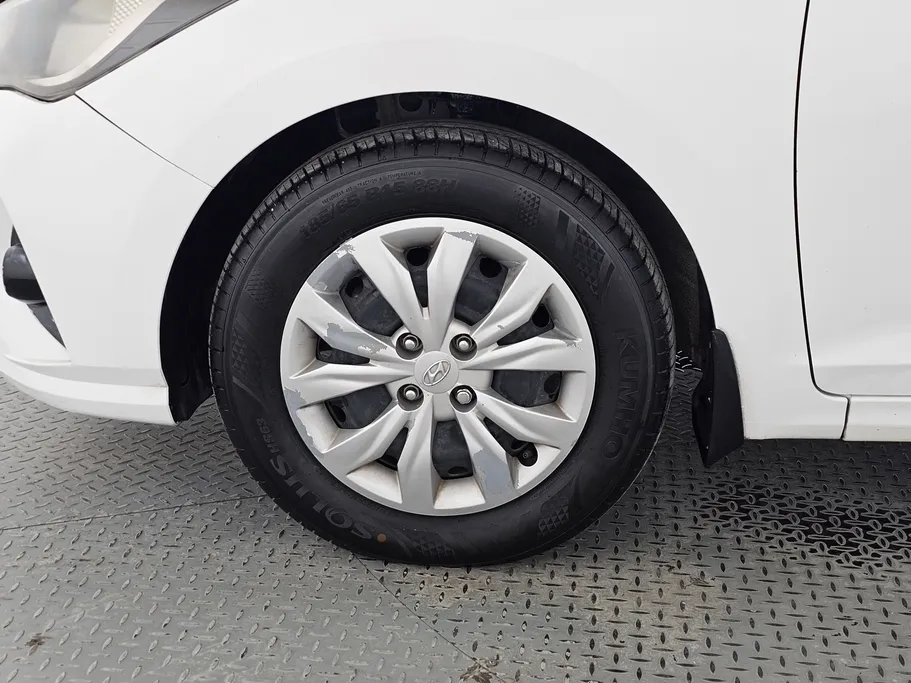 2021 Hyundai Accent Smart 