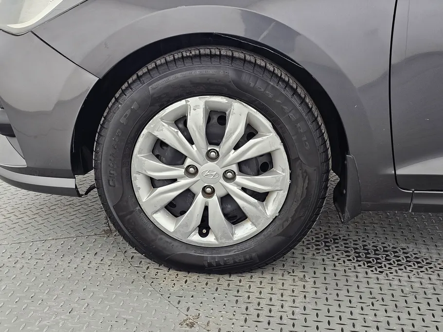 2022 Hyundai Accent Smart 