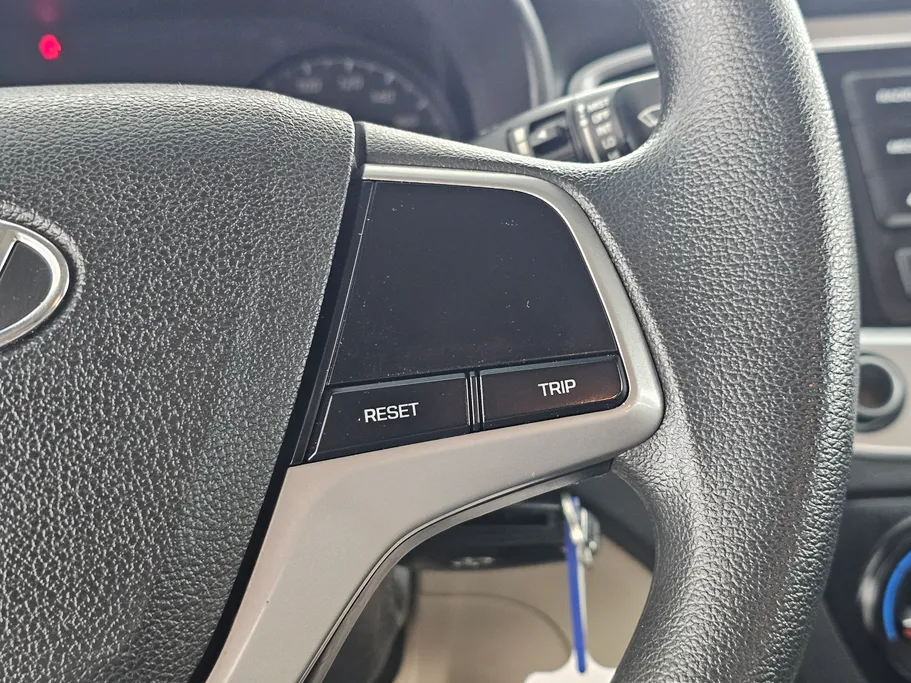 2022 Hyundai Accent Smart 