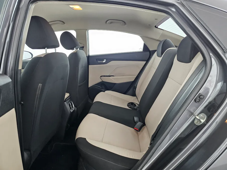 2022 Hyundai Accent Smart 