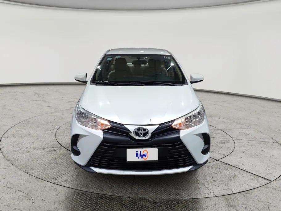 2021 Toyota Yaris  Y 