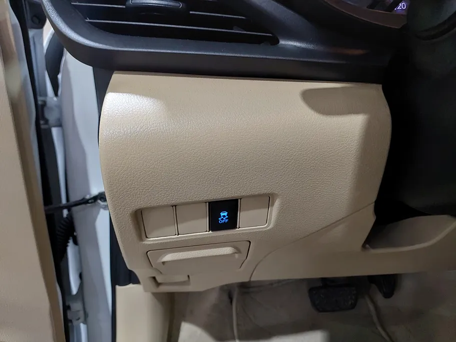 2021 Toyota Yaris  Y 