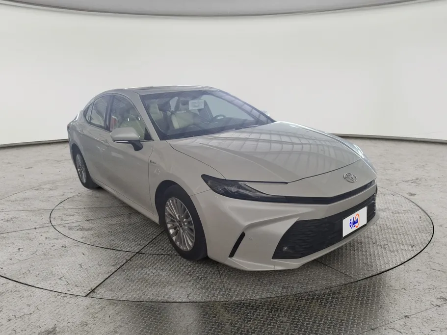 2025 Toyota Camry  E Plus HEV 