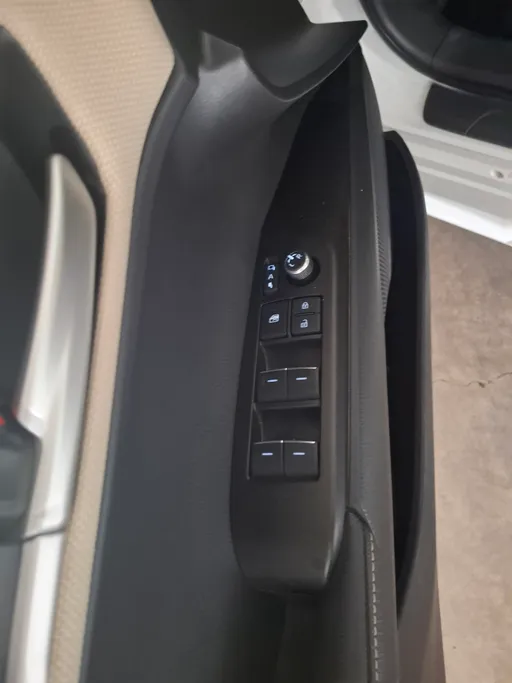 2025 Toyota Camry  E Plus HEV 