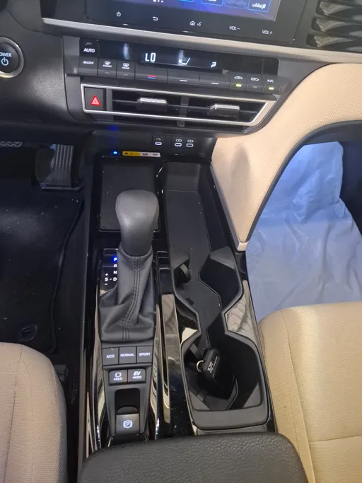2025 Toyota Camry  E Plus HEV 