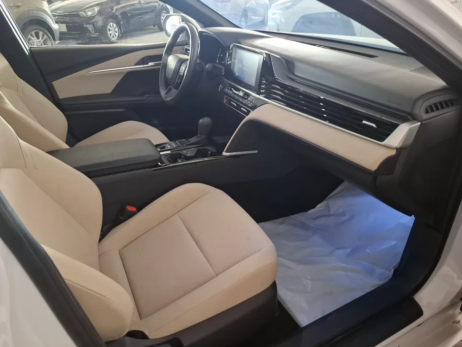 2025 Toyota Camry  E Plus HEV 