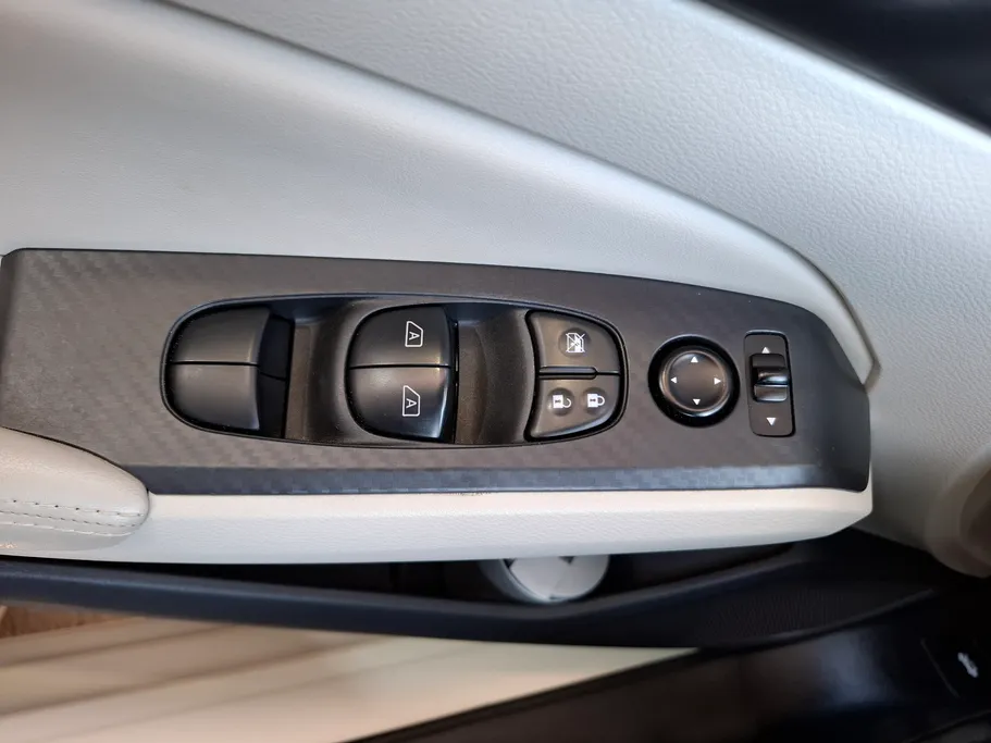 2022 Nissan Altima SV 