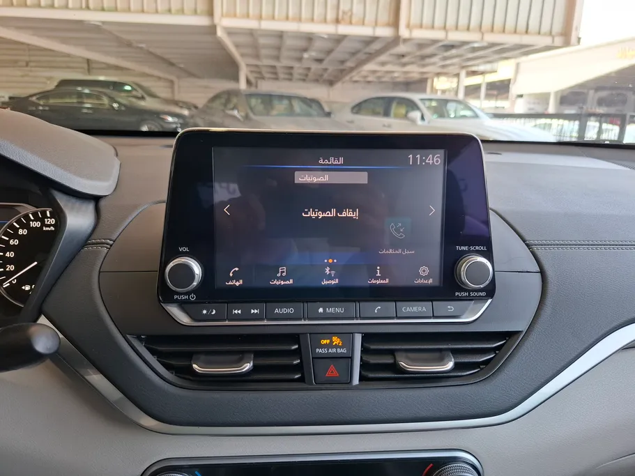 2022 Nissan Altima SV 