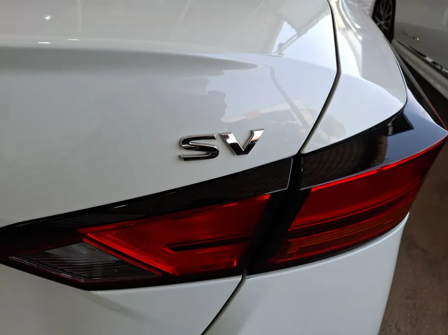 2022 Nissan Altima SV 