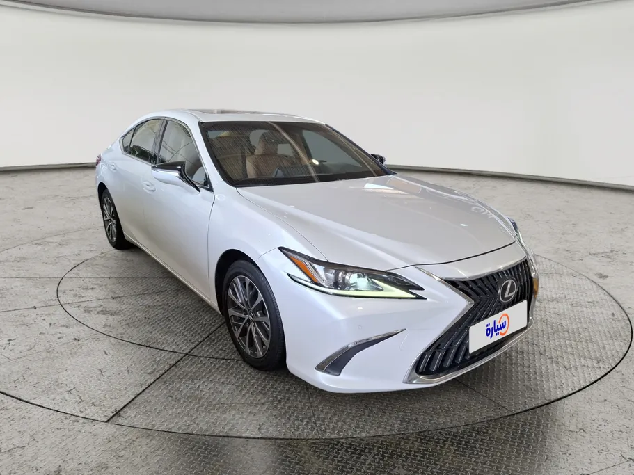 2023 Lexus ES 300 H 