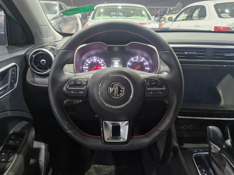 2024 MG ZS STD 