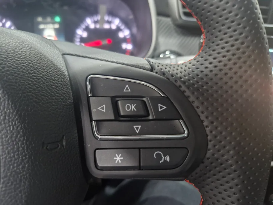 2024 MG ZS STD 