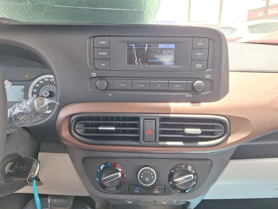 2024 Hyundai Grand i10 Fleet 